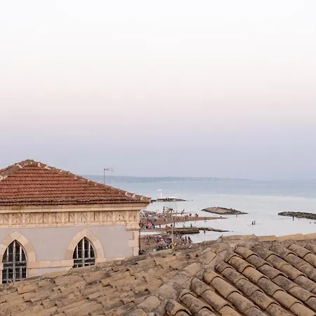 Casa Duca - *